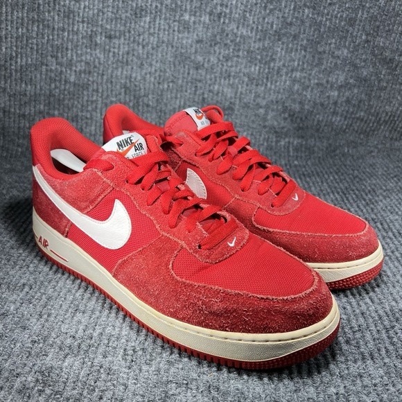 Nike Air Force‎ 1 Low Men's Size 10.5 Basketball Shoes Game Red White 820266-601 - Picture 2 of 12